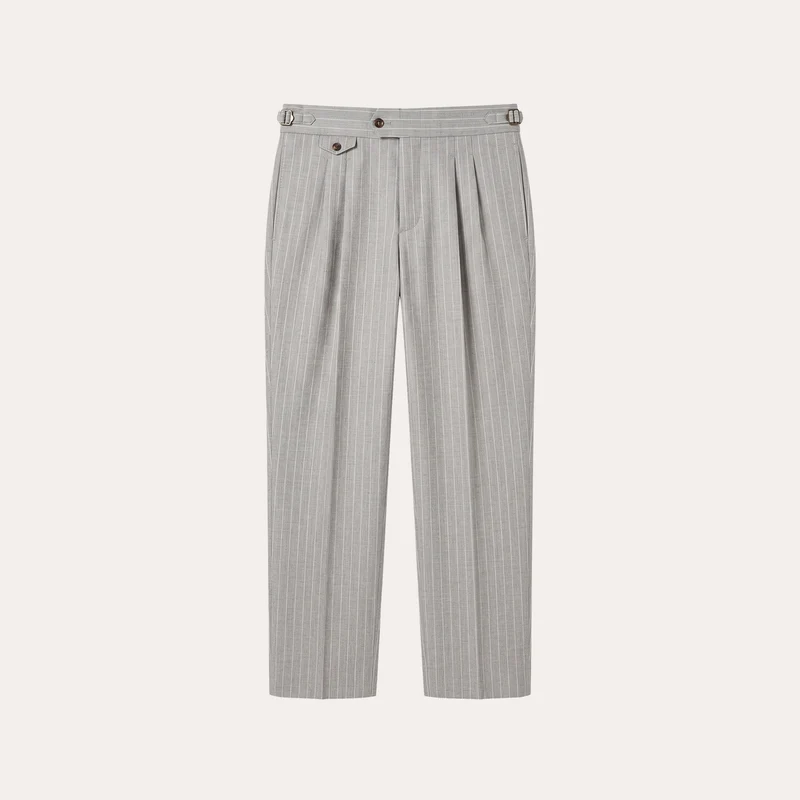 Pantalon à pinces en laine froide gris perle rayé