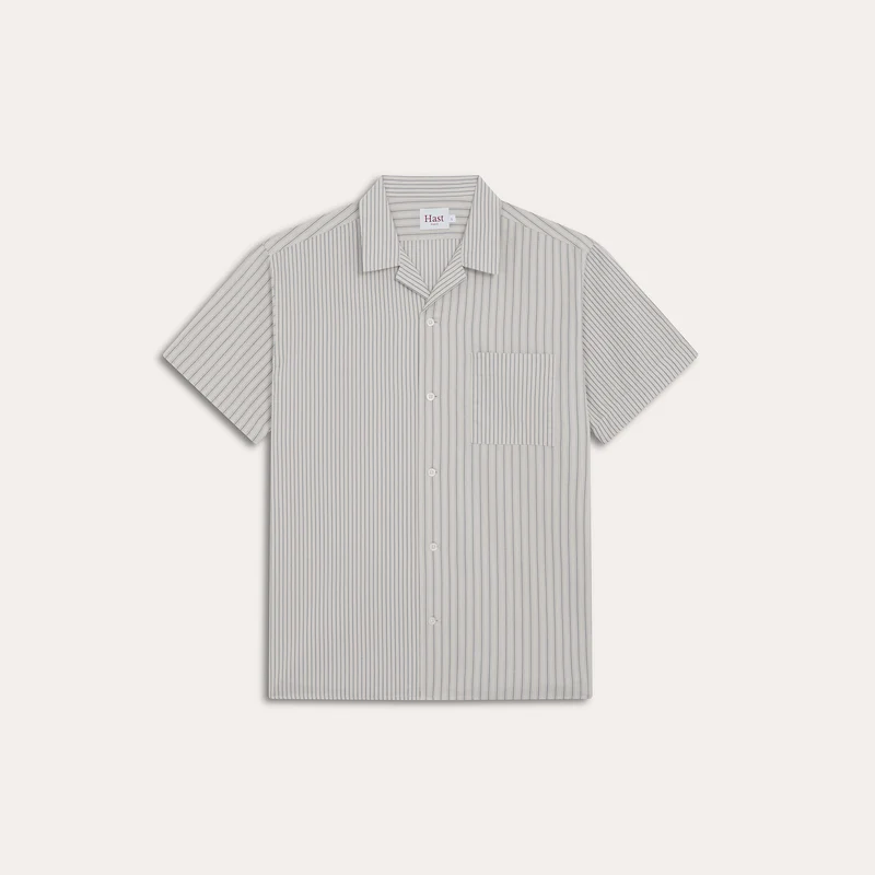 Chemise à manches courtes en coton écru à rayures bleues