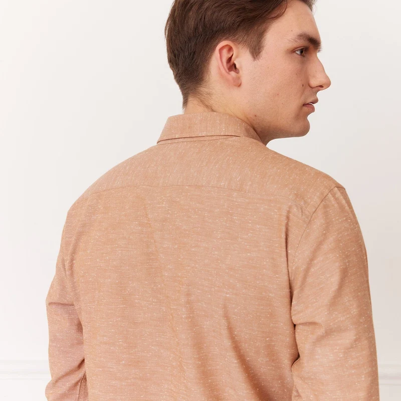 Chemise en coton pucé saumon