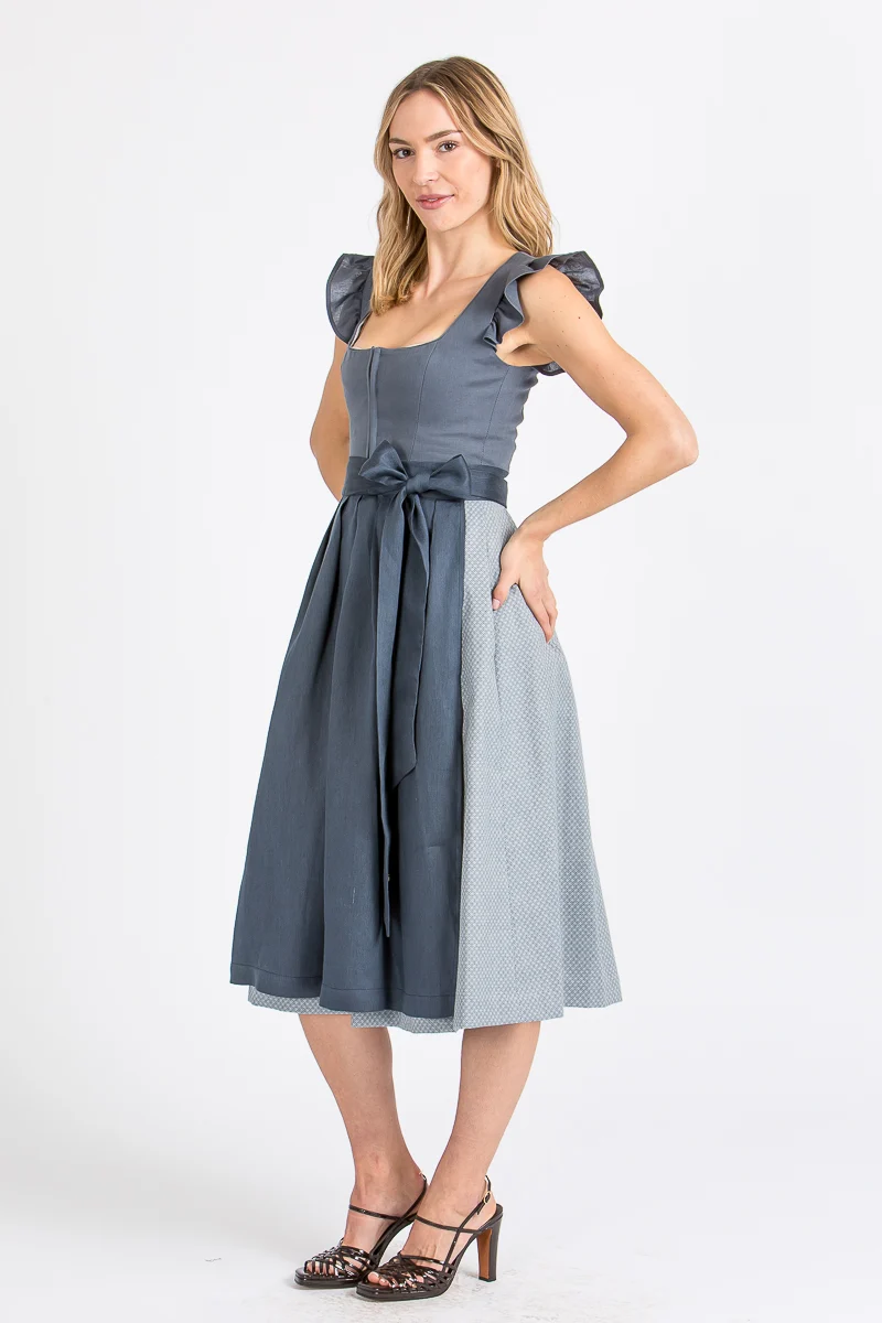 Alpenherz Dirndl mit abnehmbaren Flügelärmel Marie blau