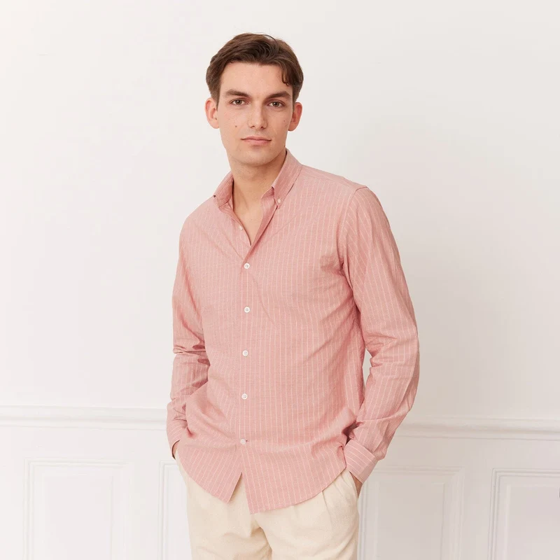Chemise rose à rayures
