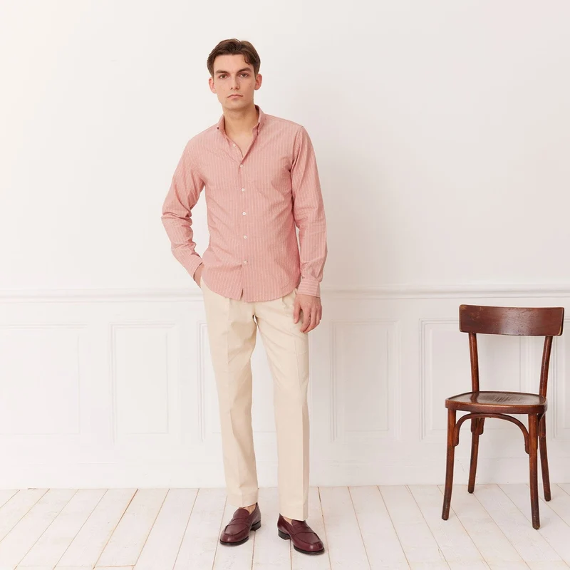 Chemise rose à rayures