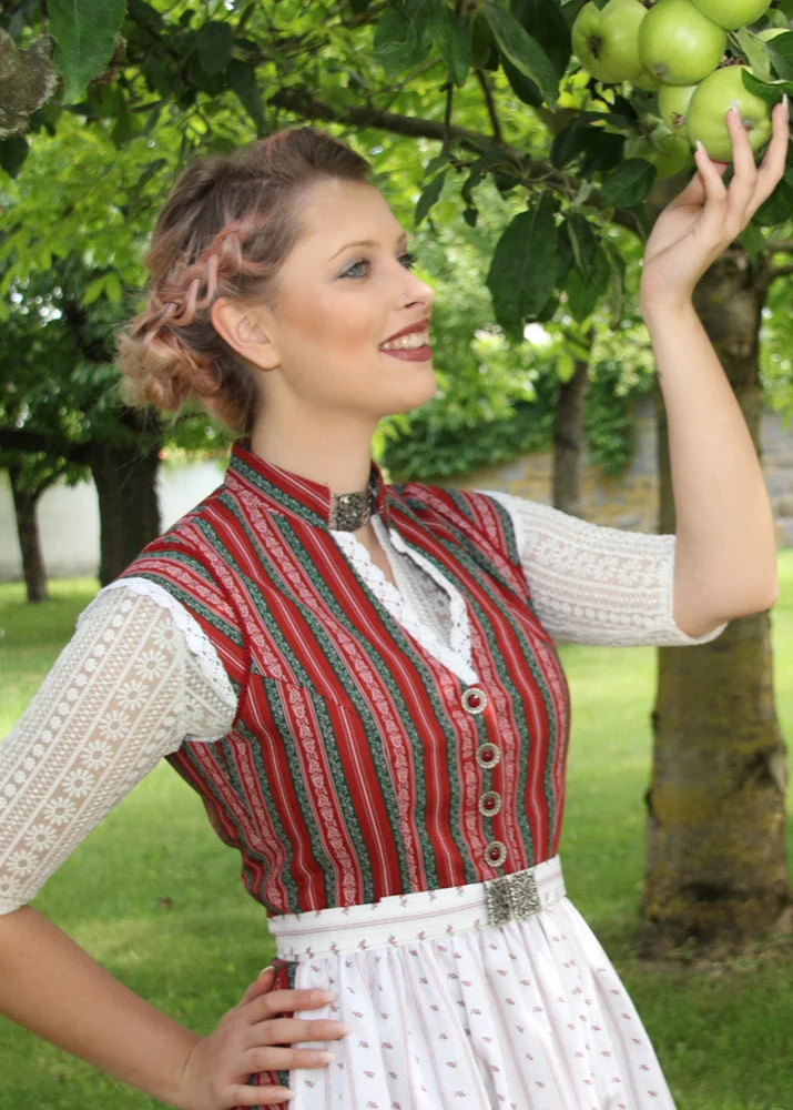 Vintage Dirndl Goldstich rot/grün 69cm