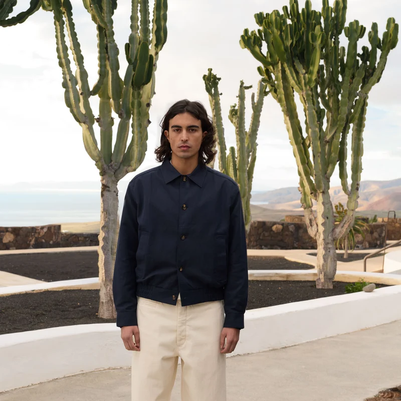 Blouson en coton et lin chevrons marine