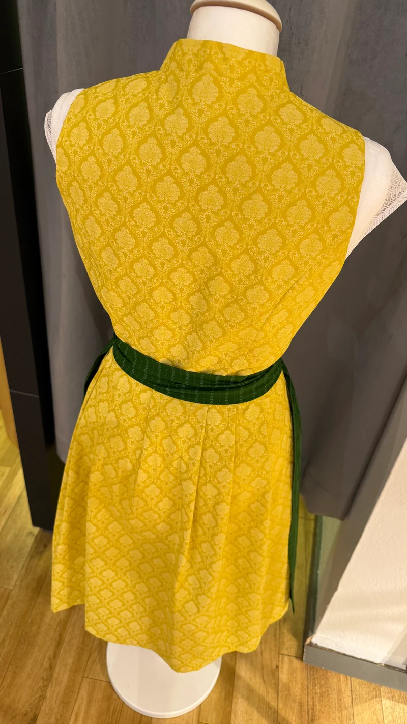 Dirndl Goldstich gelb/dunkelgrün 70cm