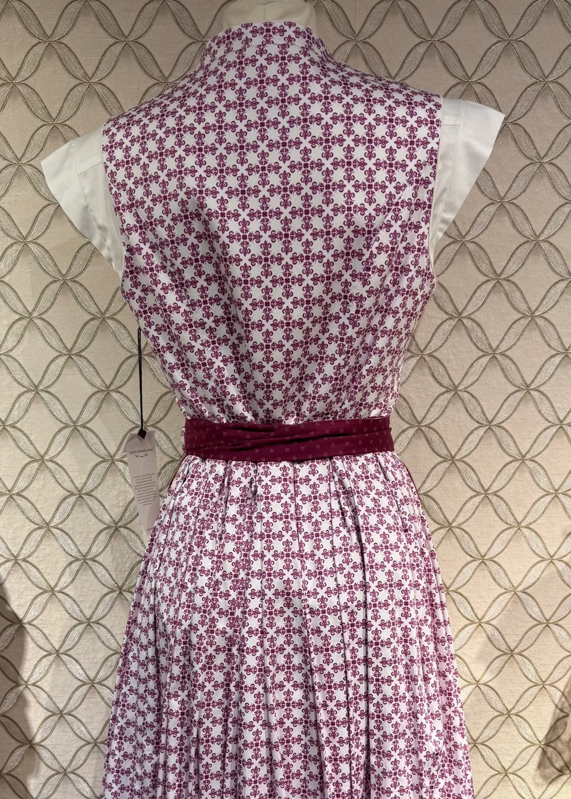 Dirndl Anno Domini Design Elle beere 80cm