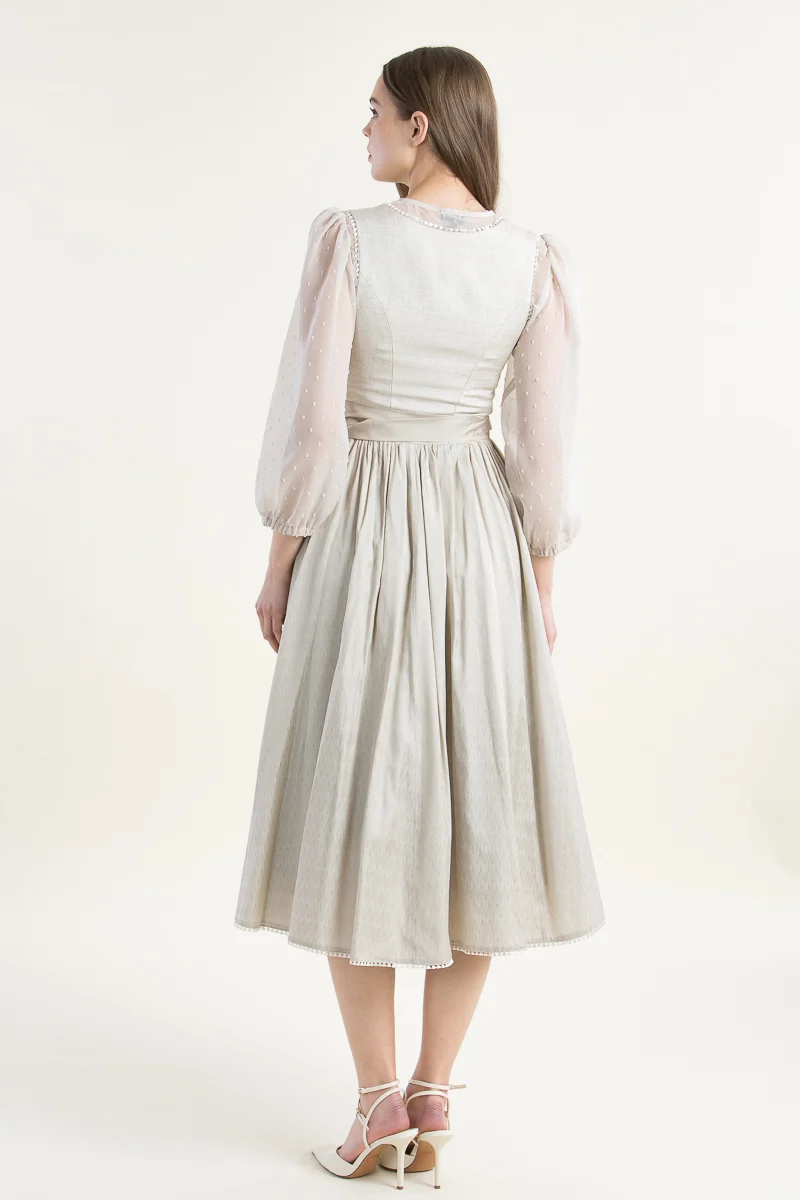 Kinga Mathe Dirndl Maranello creme