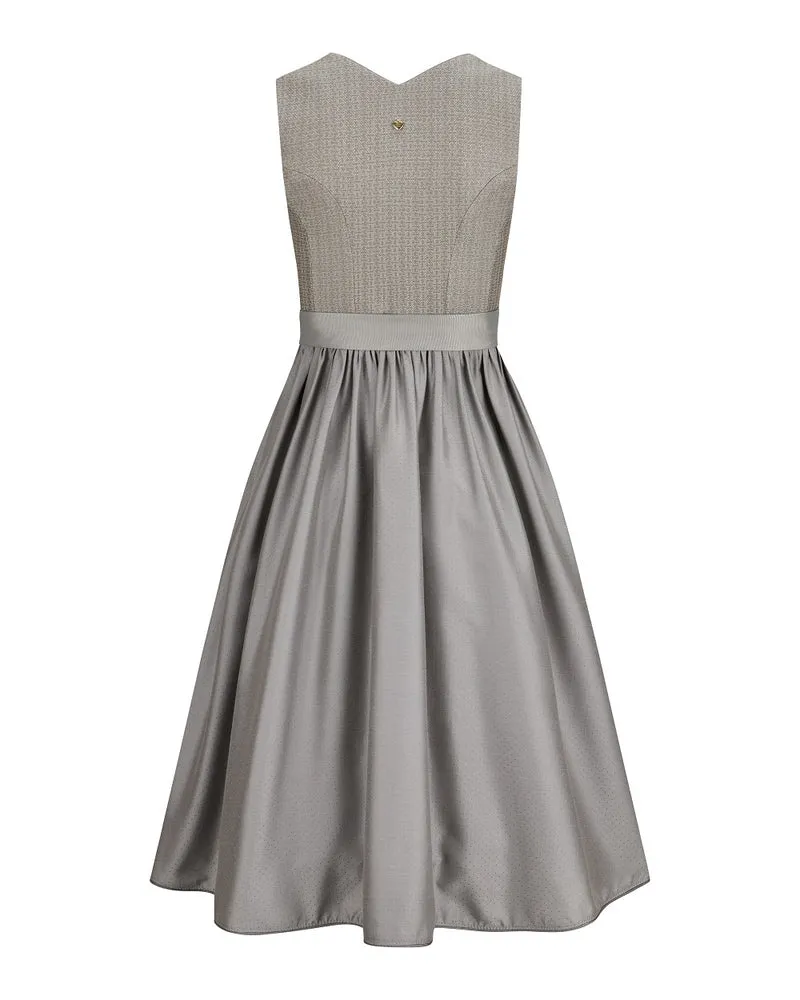 Dirndl Greta mit Knopf