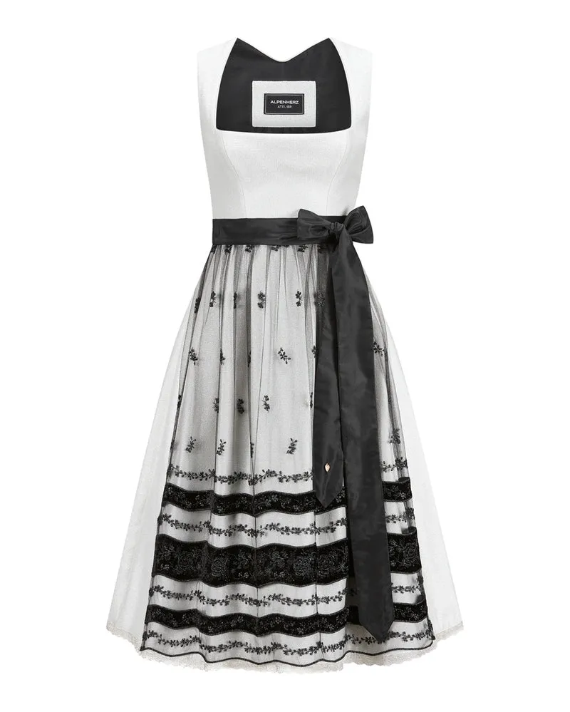 Dirndl Eva