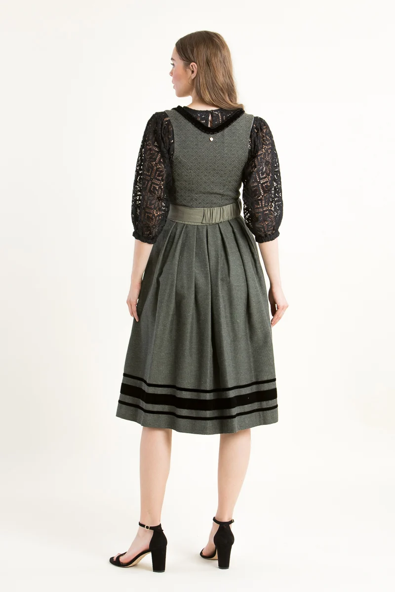Alpenherz Dirndl Regina oliv