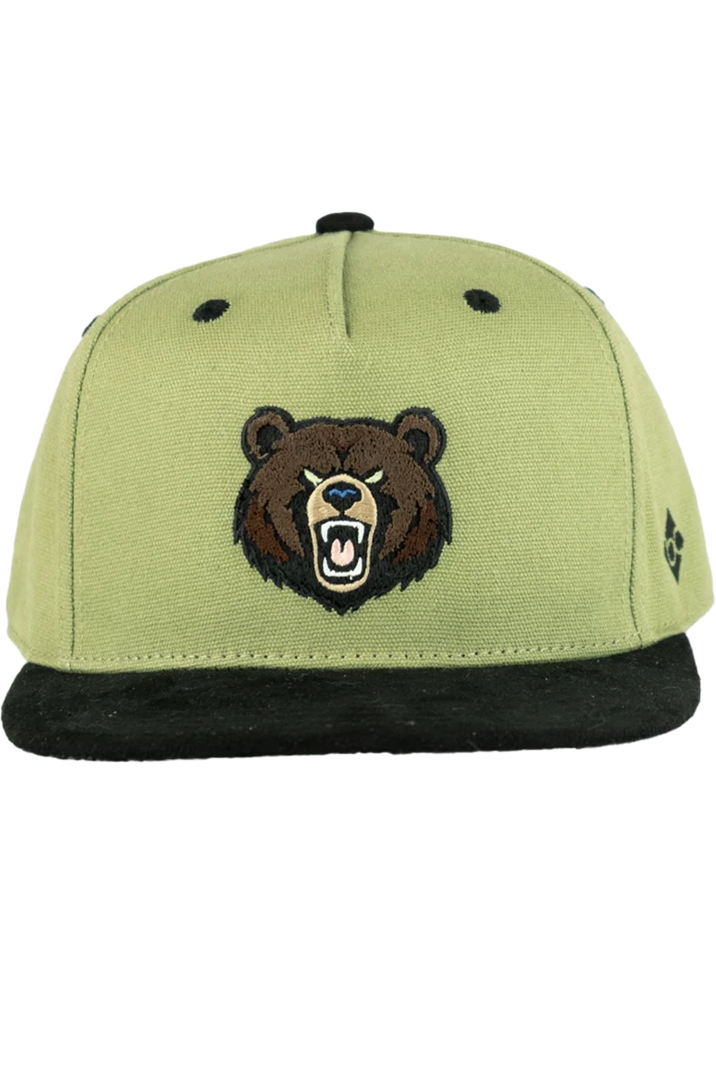 Herren Snapback-Cap mit brüllender Bären-Applikation - oliv