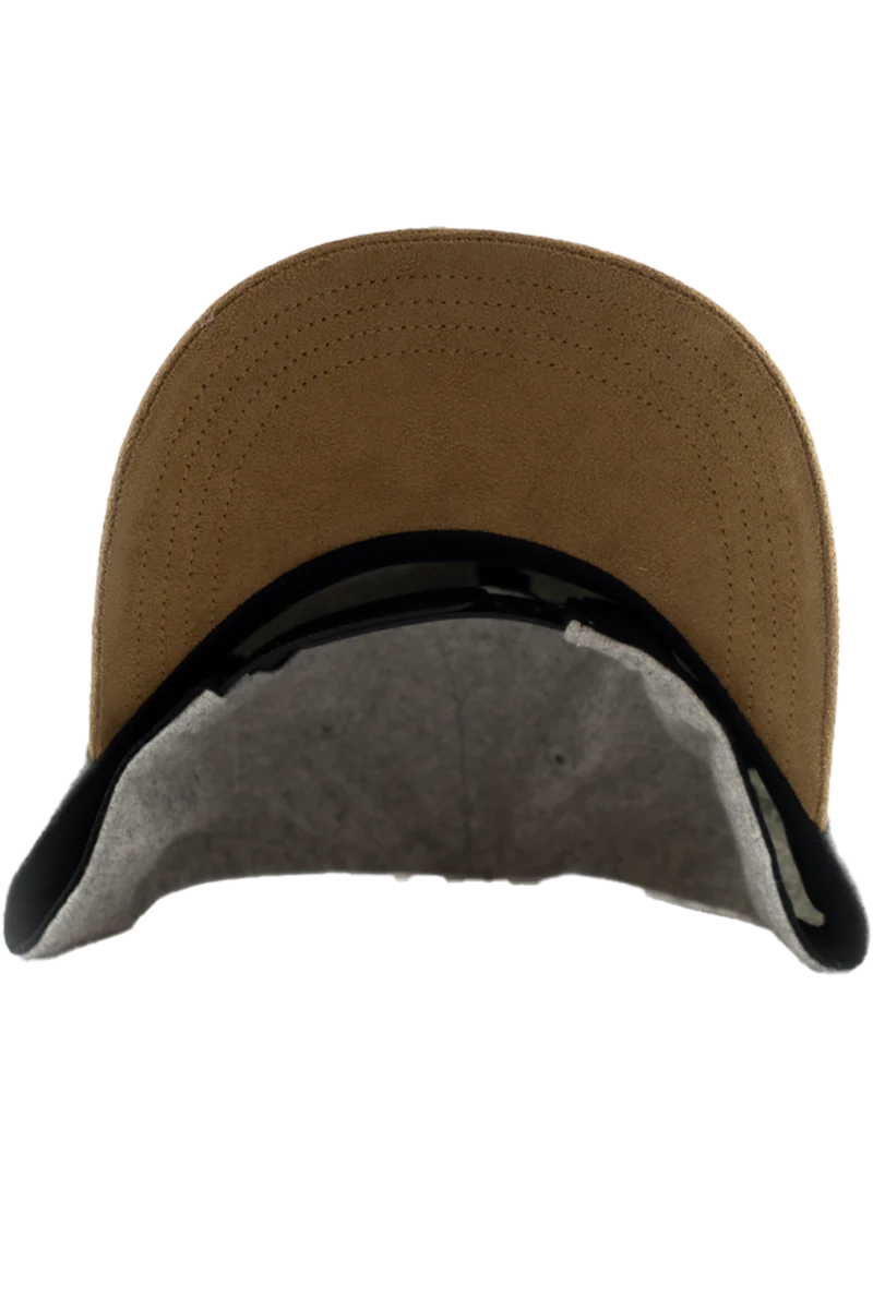 Unisex Cap aus Flanell mit Edelweiß-Stickerei - hellgrau