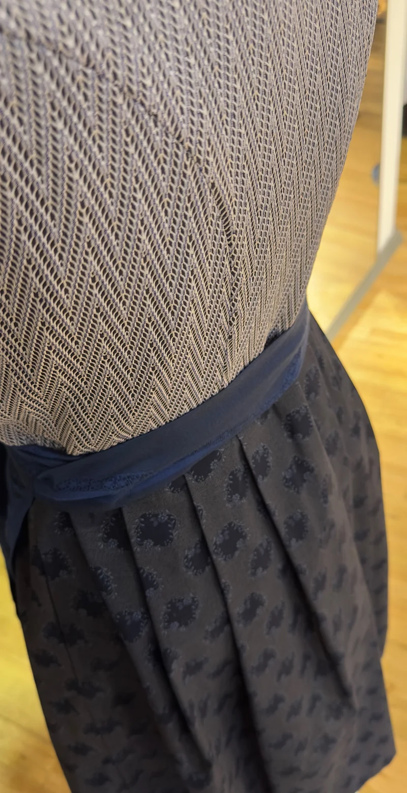 Dirndl Goldstich grau/blau 75cm