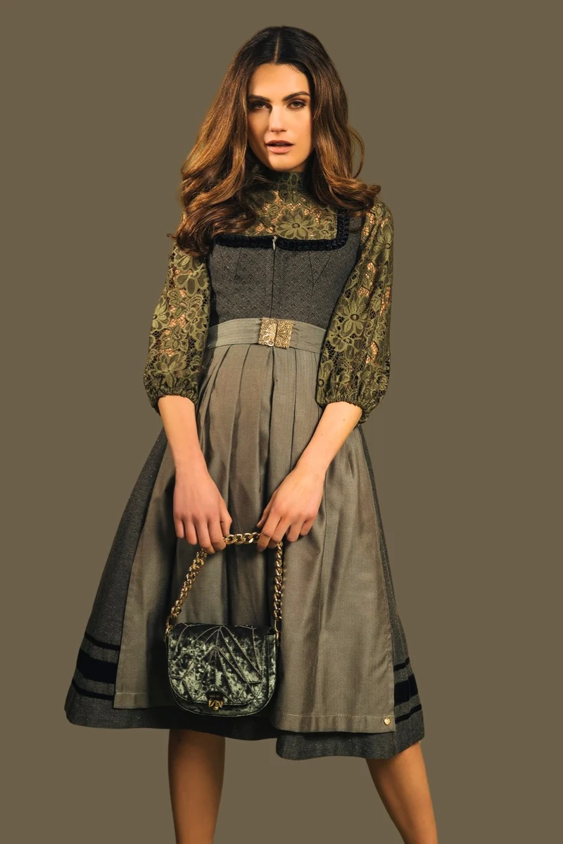 Dirndl Regina