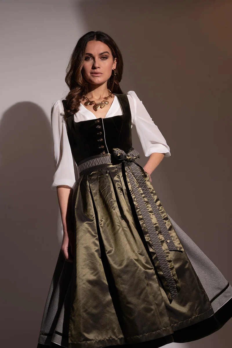 Dirndl Ivy