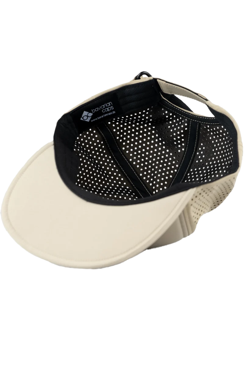Unisex Snapback-Cap mit Gipfelstürmer-Design und Quetschfunktion