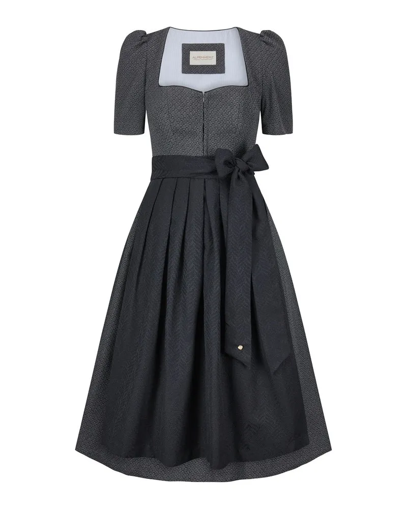 Dirndl Johanna