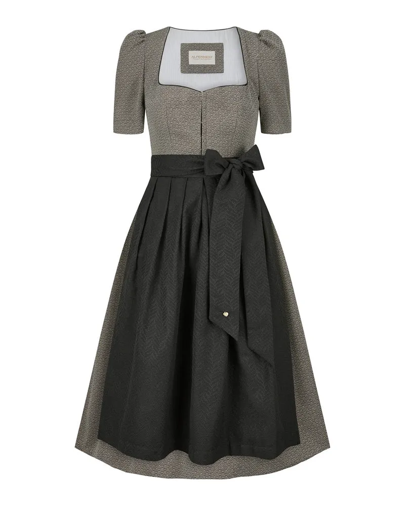 Dirndl Johanna