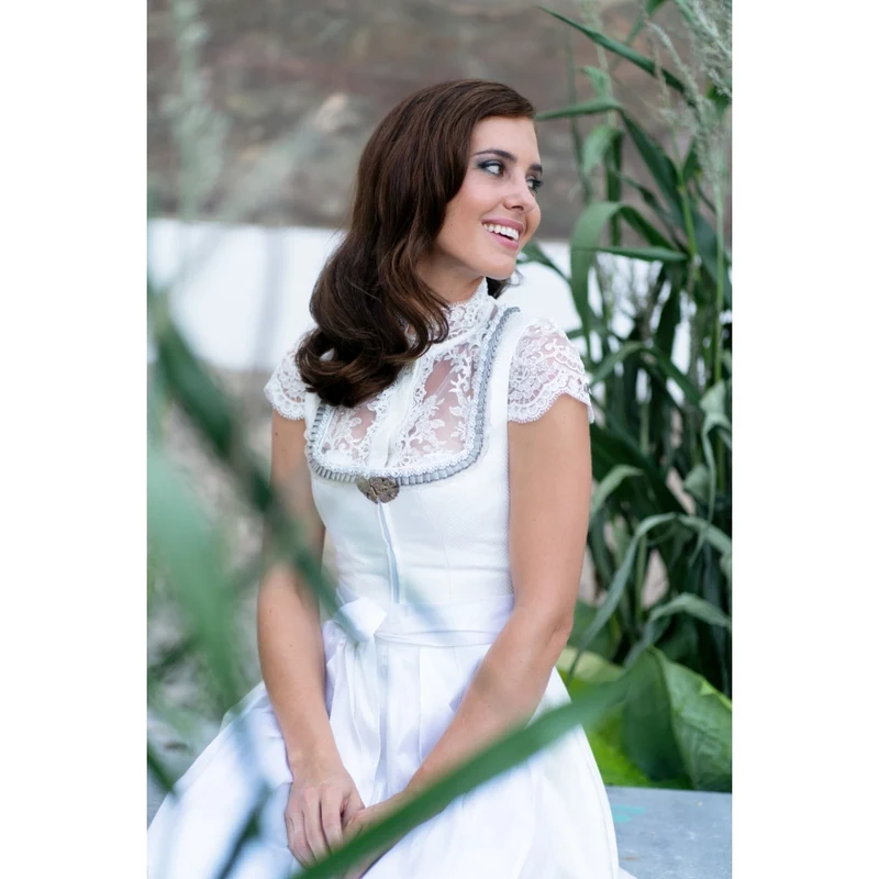 Janina ecrue