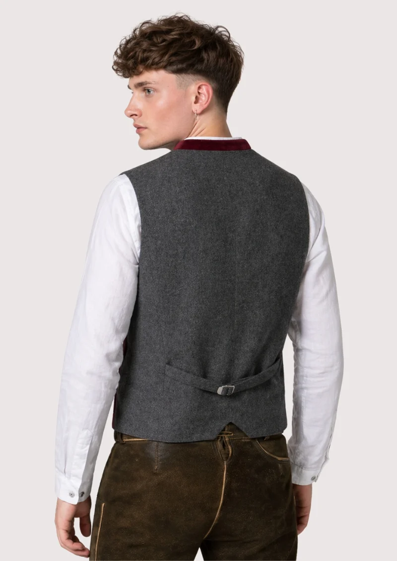 Authentic Trachten Vest – Perfect for Oktoberfest & More