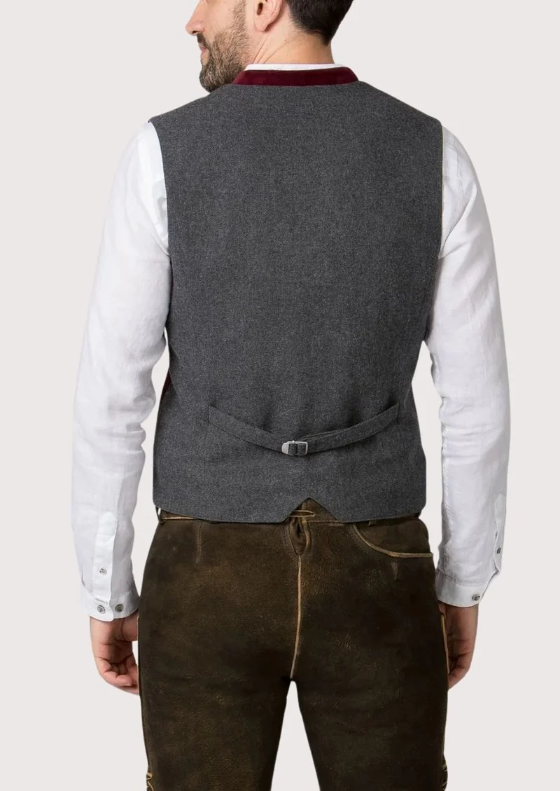 Authentic Trachten Vest – Perfect for Oktoberfest & More