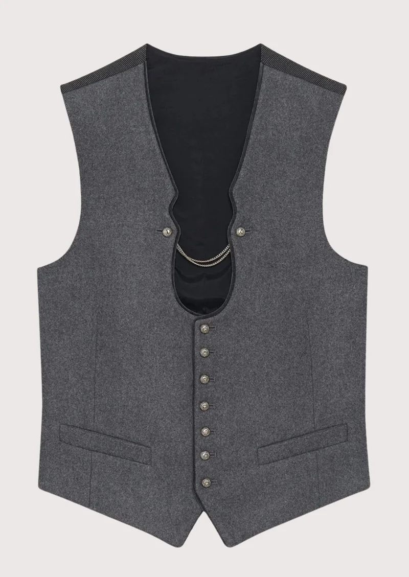 Rustic Trachten Vest – Traditional Yet Timeless