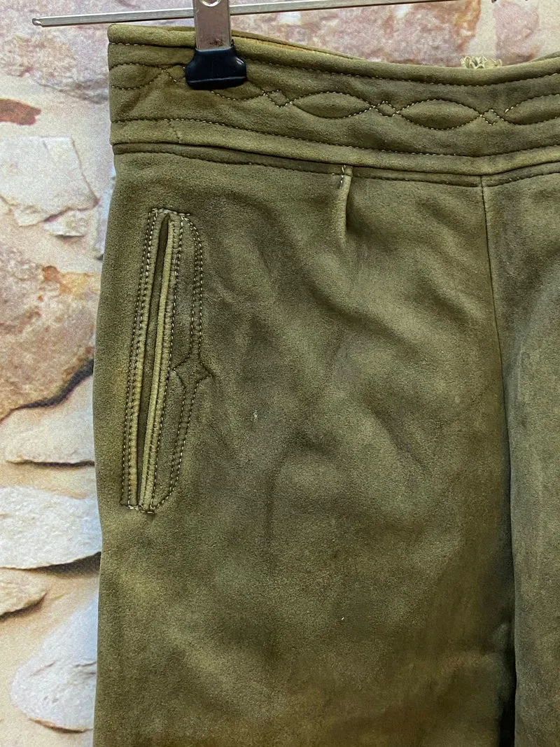 Damen Trachtenlederhose 3/4 Gr. 34 – dunkelgrün
