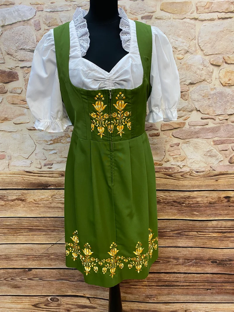 Vintage Dirndl Grün mit Stickerei & Schürze – Gr. 48/50