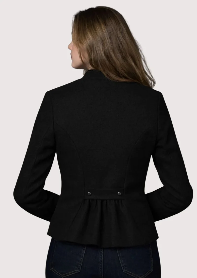 Womens Black Alpine Jacket Fit