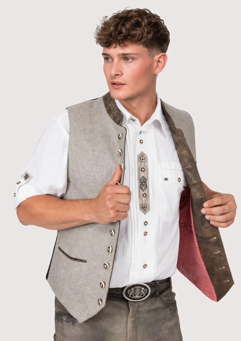 Wool Waistcoat with Leather Collar – Perfect for Every Occasion