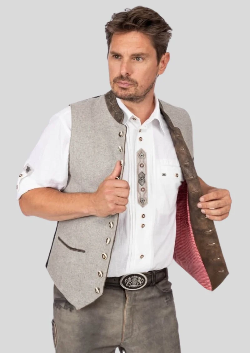 Wool Waistcoat with Leather Collar – Perfect for Every Occasion