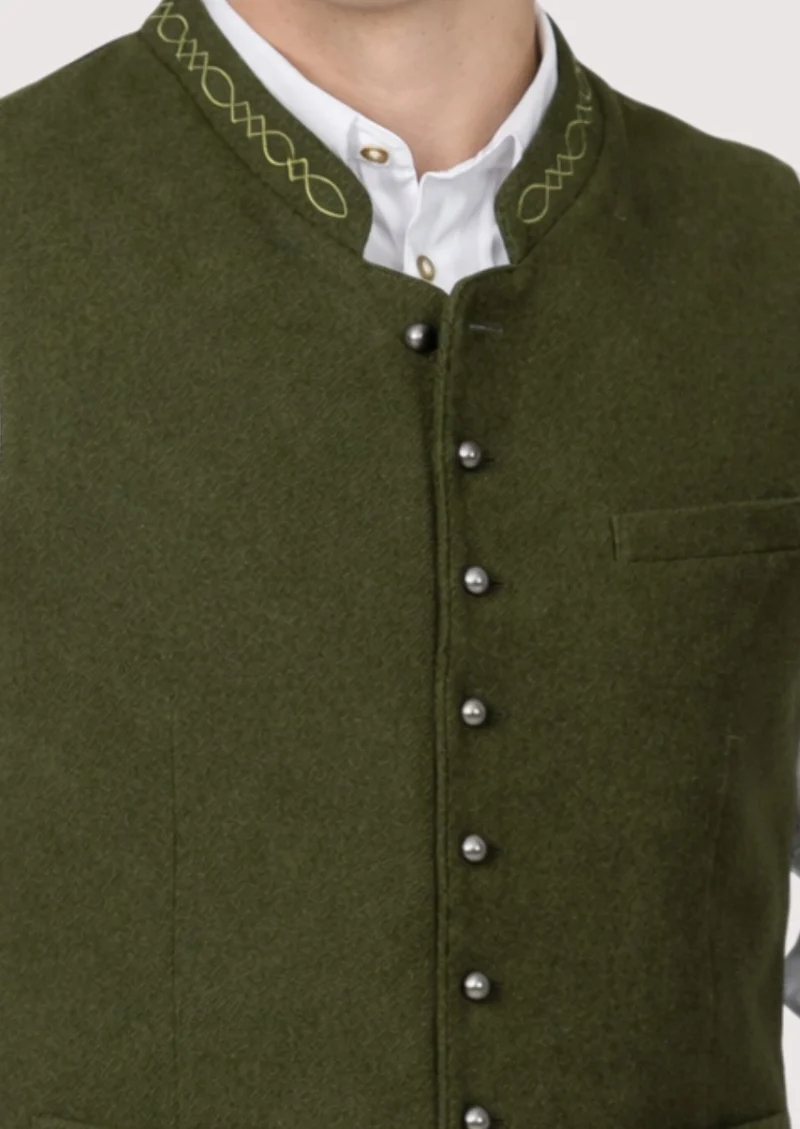 Traditional Green Trachten Vest – Stylish & Sophisticated