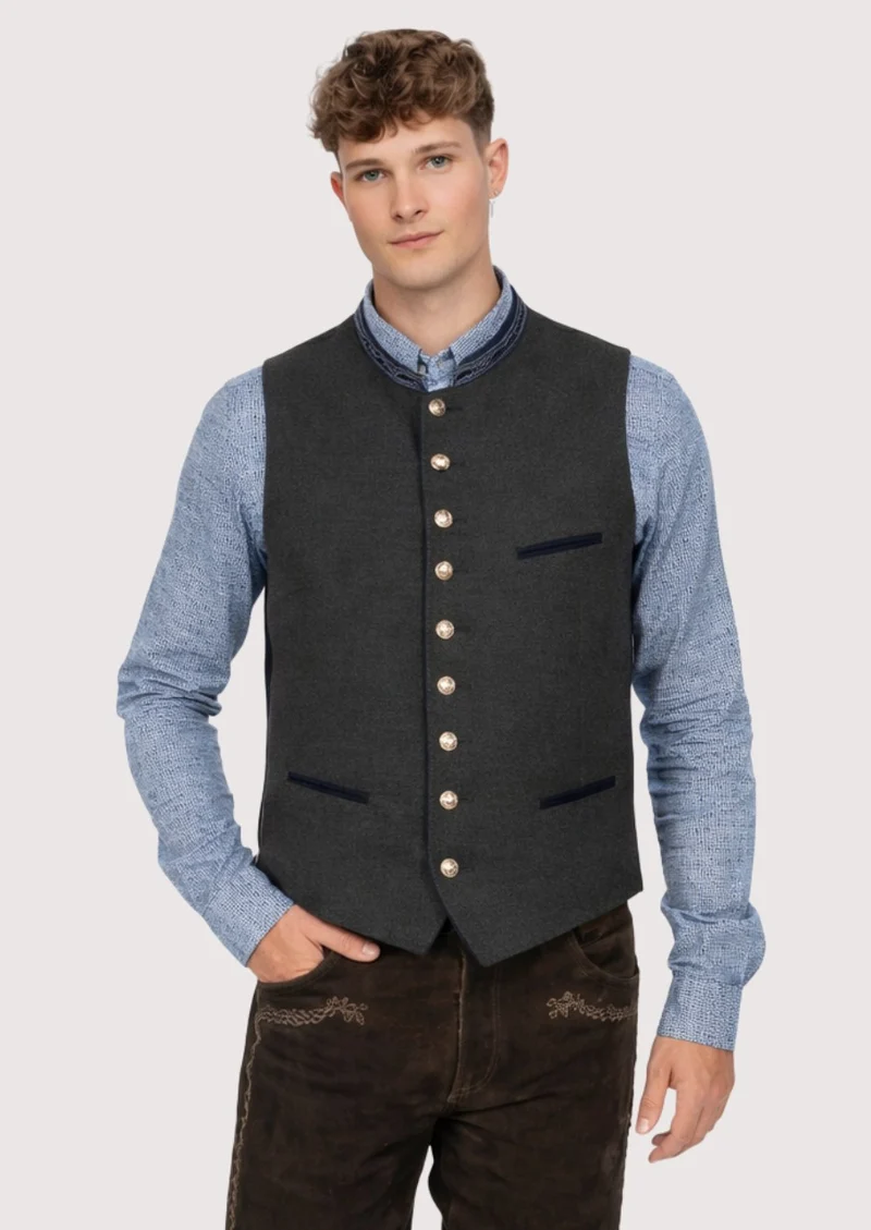 Alpine Legacy Wool Vest – Crafted for Classic Comfort