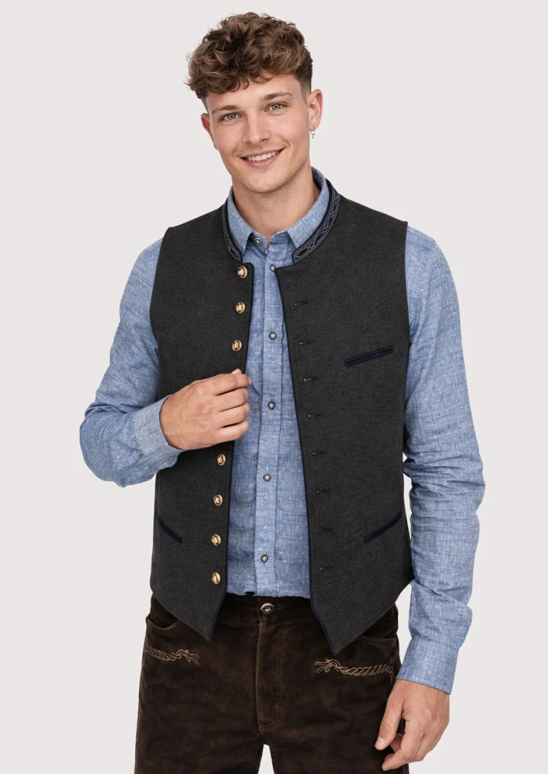 Alpine Legacy Wool Vest – Crafted for Classic Comfort