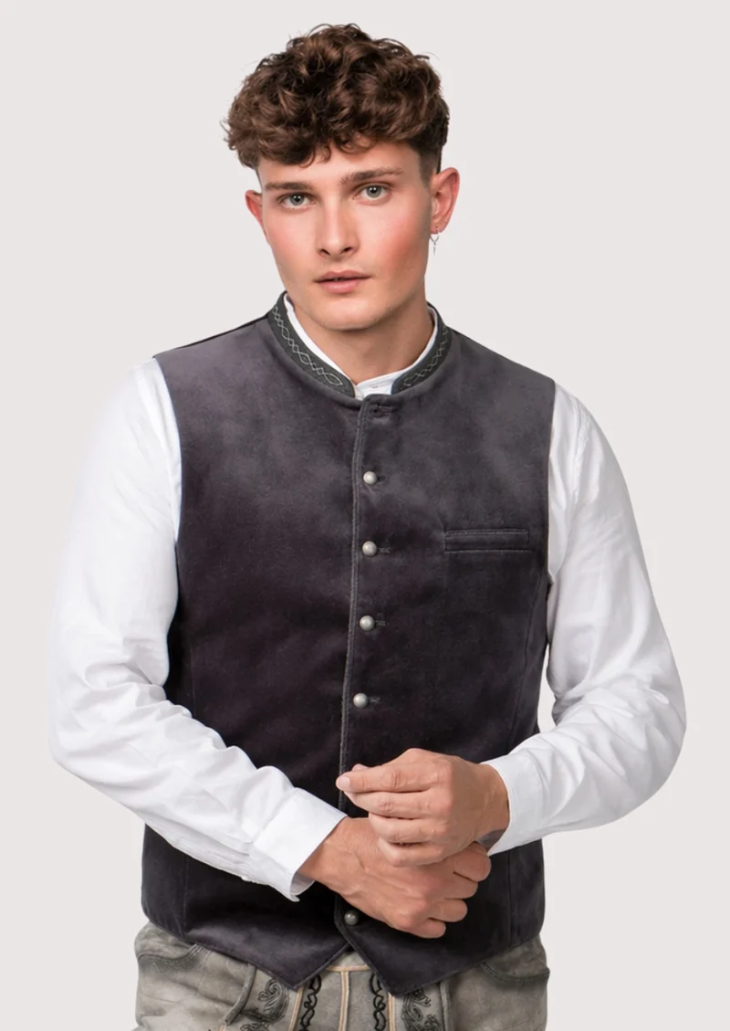 Durable & Breathable Trachten Vests for Summer Festivals
