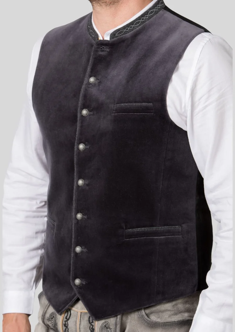 Durable & Breathable Trachten Vests for Summer Festivals