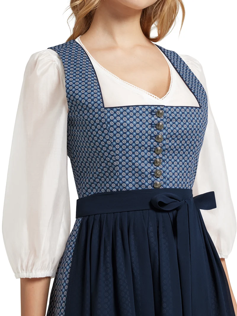 Dirndlbluse aus Organzastoff