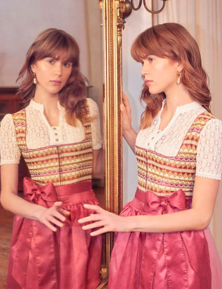 Julia Trentini Dirndlbluse "Margareta" Traditionell Halbarm 710065 | Ecru
