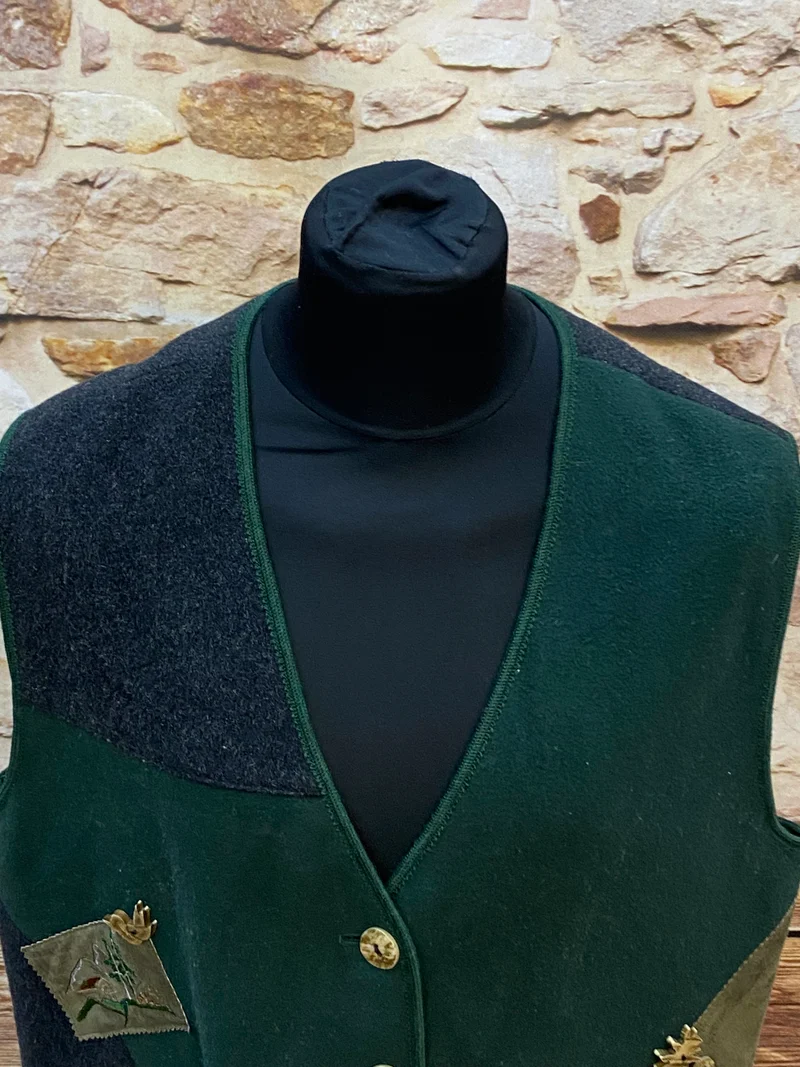 Vintage Trachtenweste Grün „Mode aus Salzburg“ Gr. 50 – Schurwolle