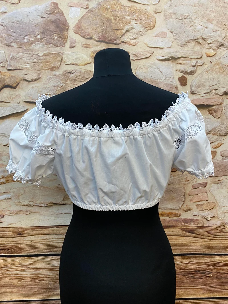 Dirndlbluse weiß - Landhausstil – Schulterfrei, Gr. 40