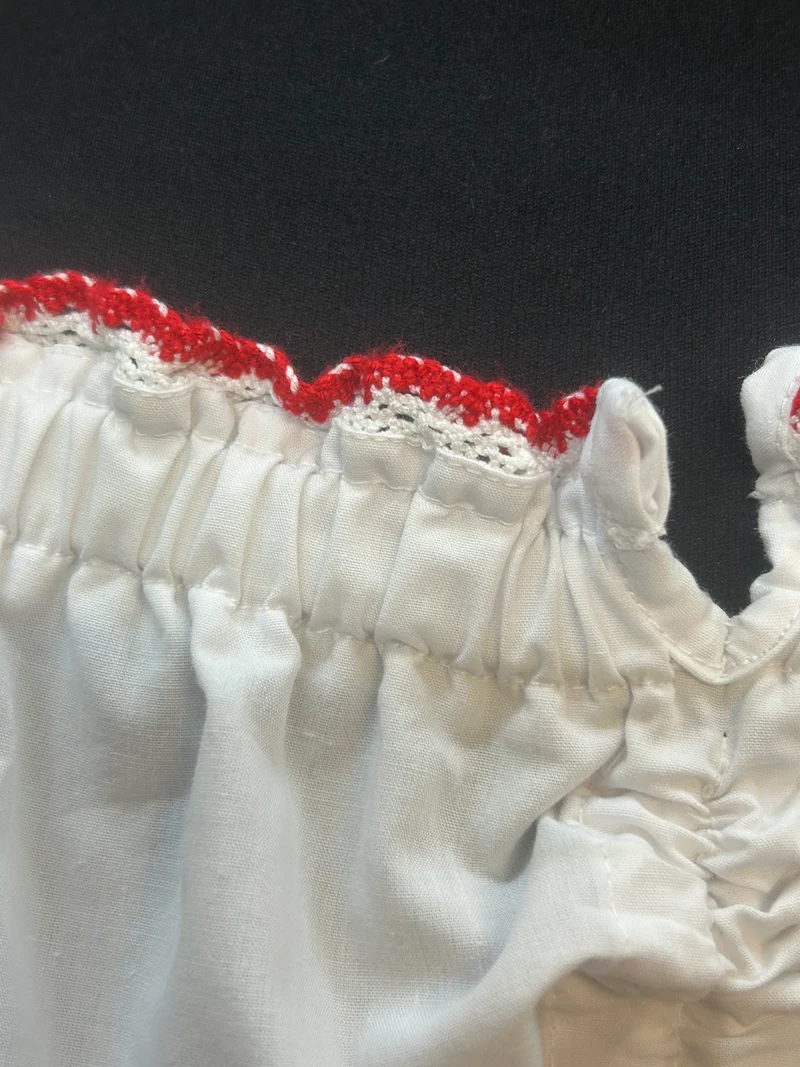 Vintage Dirndlbluse weiß rot – Gr. 40