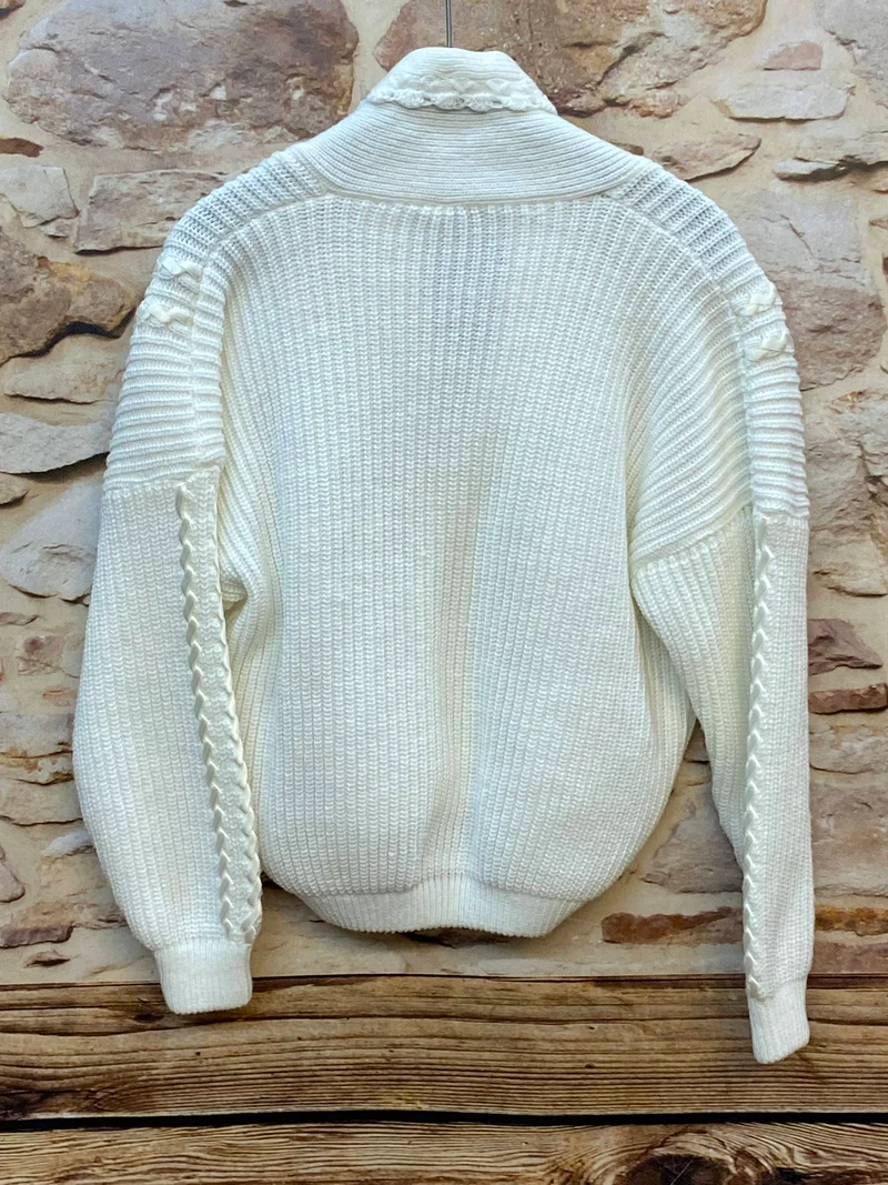 Weißes Mädchen Jäckchen mit Zopfmuster