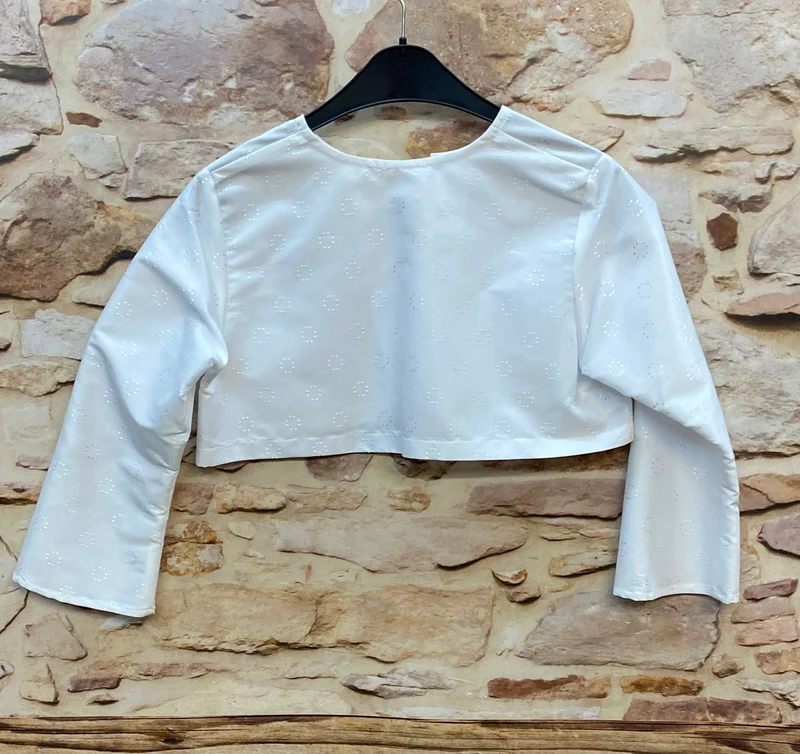Kommunionjacke Mädchen Gr. 146 weiß – festlicher Bolero mit Muster zur Erstkommunio
