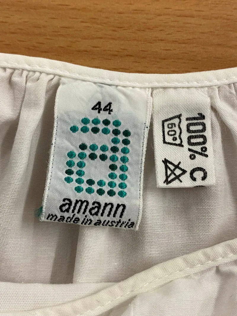 Vintage Dirndlbluse mit Stickerei aus Baumwolle – Einzelstück (Größe 44)