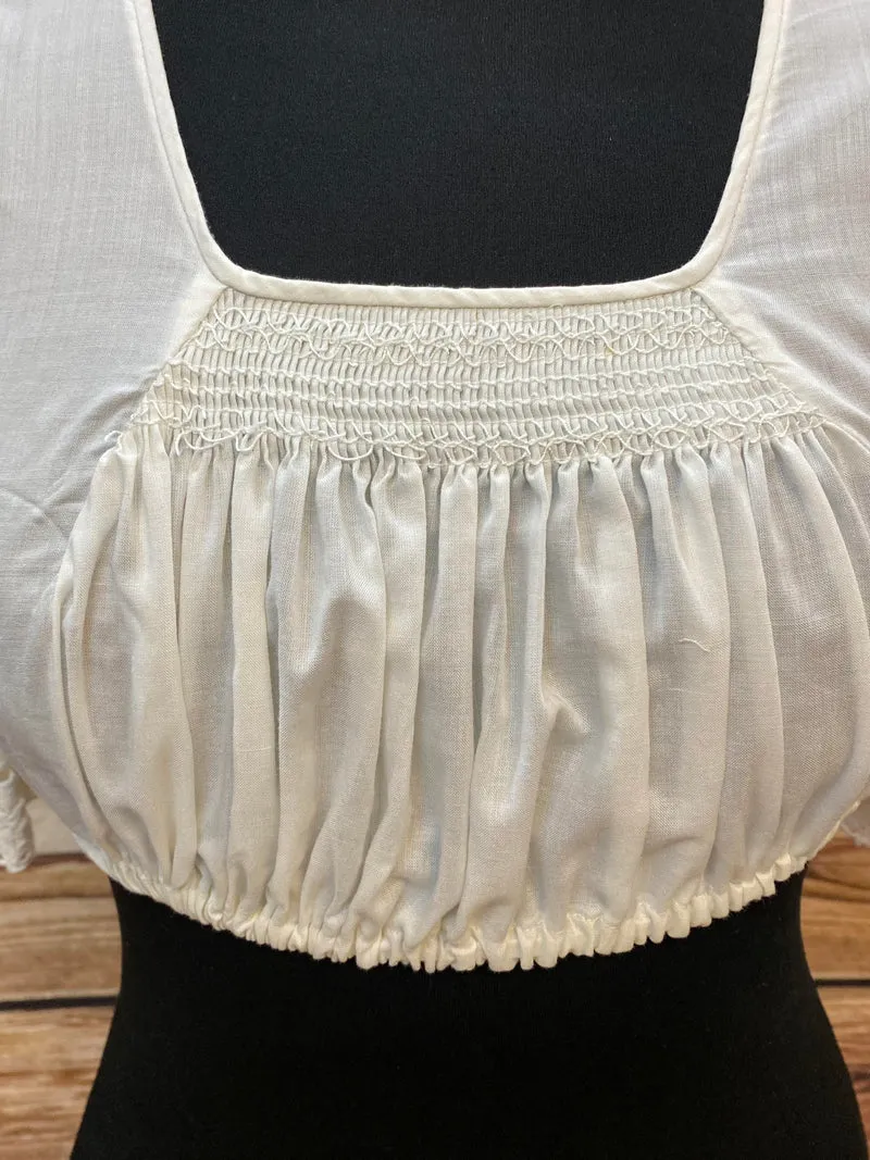 Vintage Dirndlbluse weiß Spitze Smokarbeit Baumwolle Gr. 38