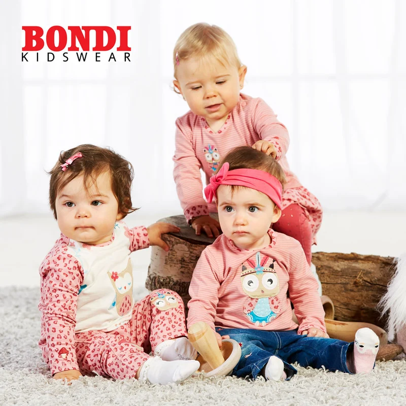 BONDI Baby Halstuch "Blümchen und Käfer" 93698 - Weiß / Bunt | Dreieckstuch