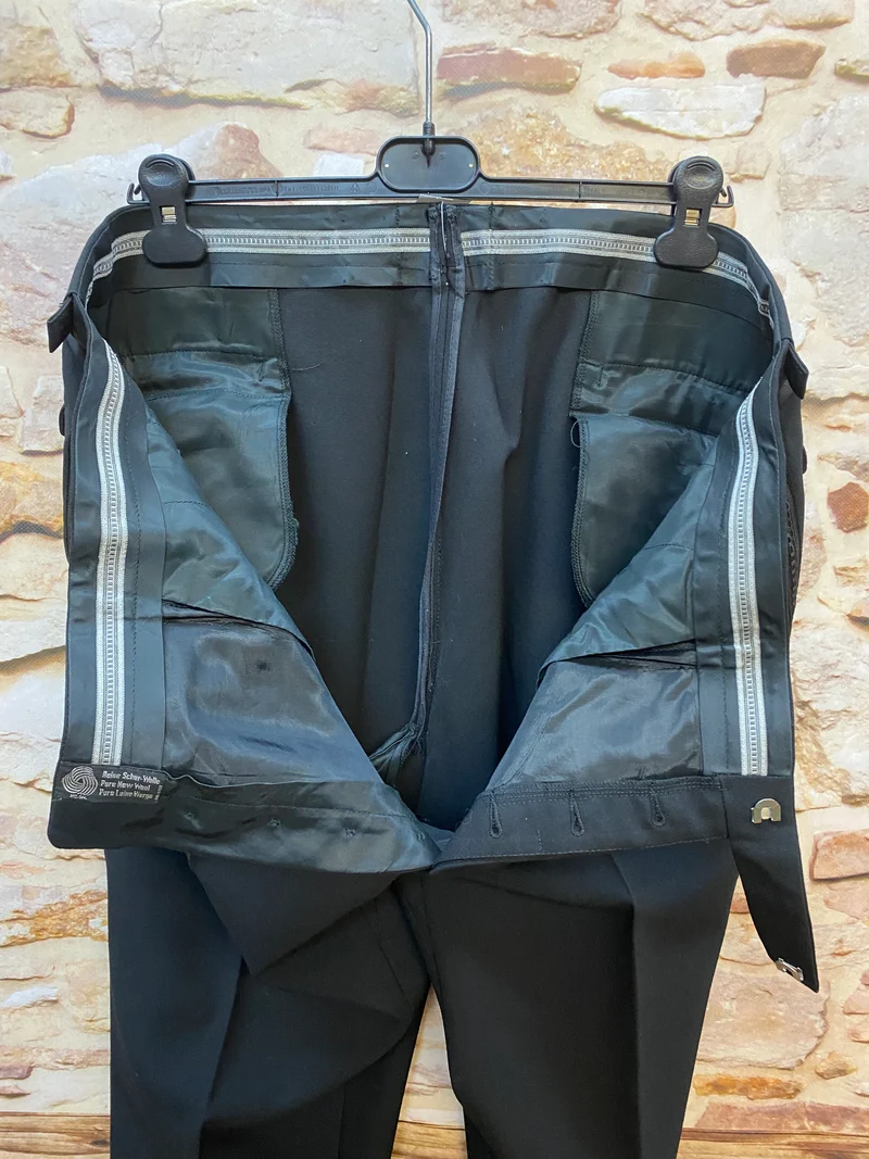 True Vintage Smokinghose Herren Gr. 54 – Bund 100 cm