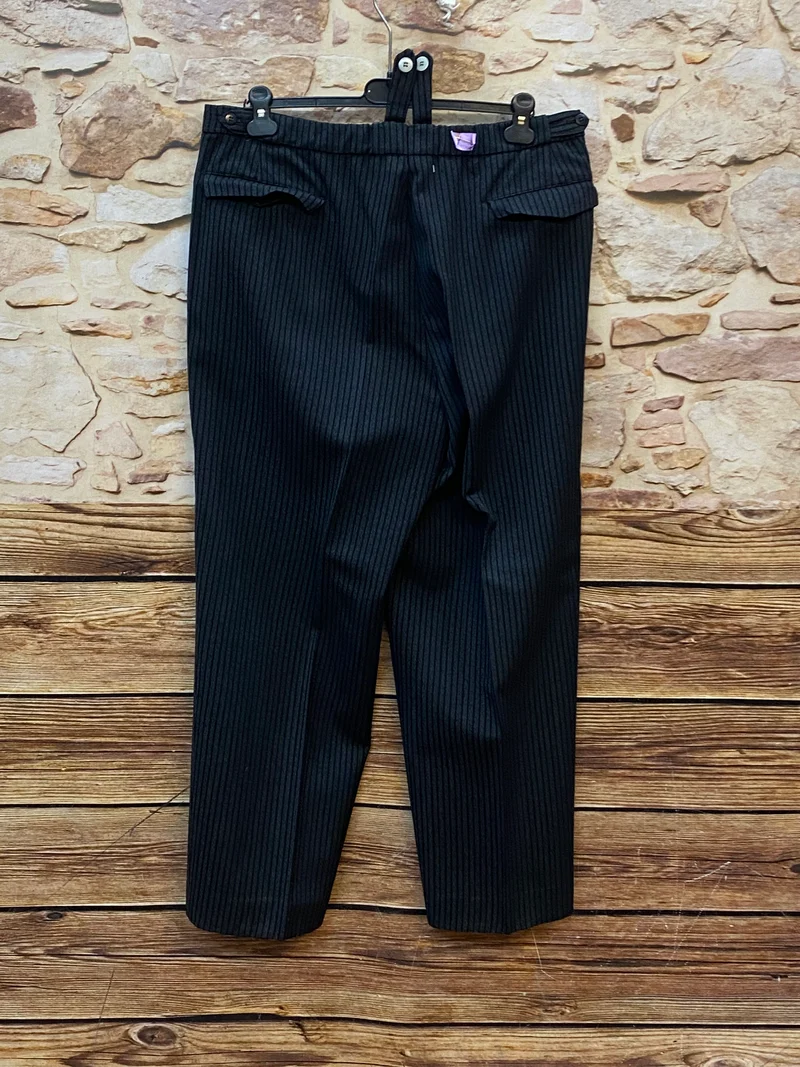 Vintage Stresemannhose Gr. 52 – 100% Wolle, grau/schwarz gestreift