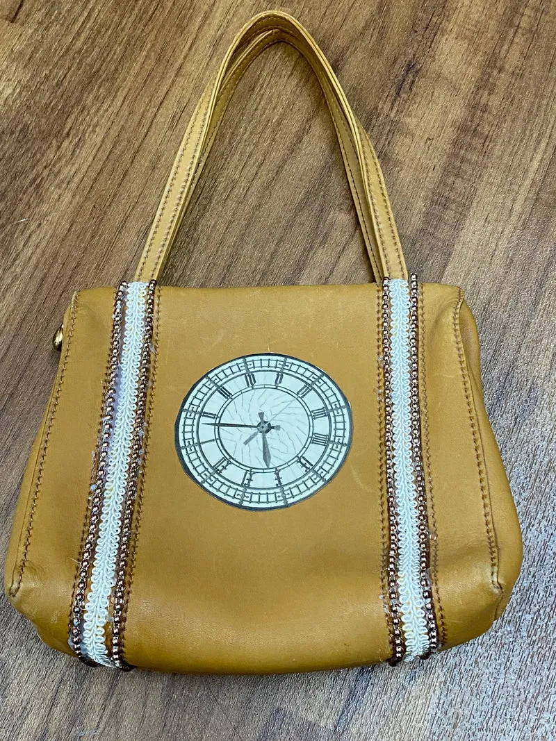 Steampunk-Handtasche aus hellbraunem Leder