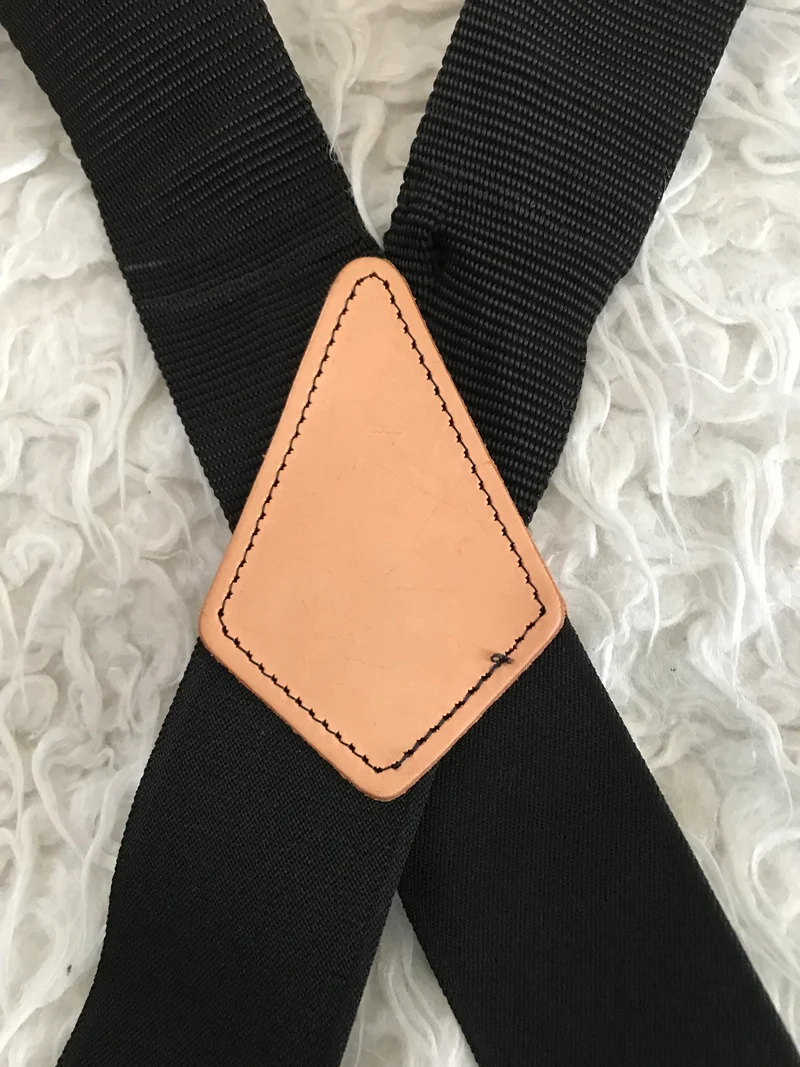 Extra breite Hosenträger in Schwarz